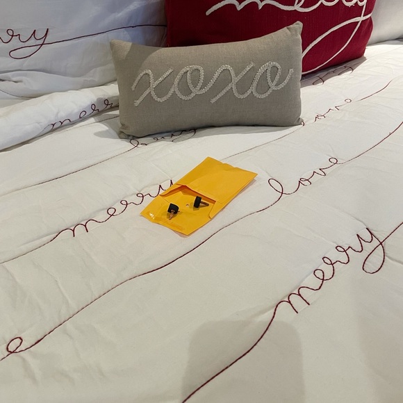 Beautiful perfect condition Fendi heel - Picture 2 of 7